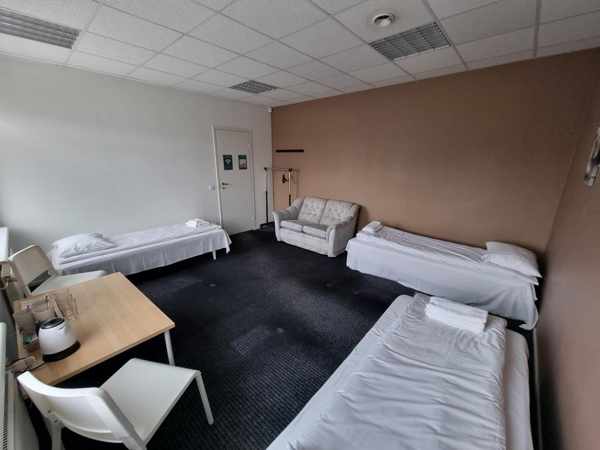 Room Near City Center Harbour Talin Exterior foto
